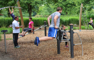 Verschiedene Trainingseinheiten werden im Brückenkopf-Park angeboten. Foto: Powerpoint