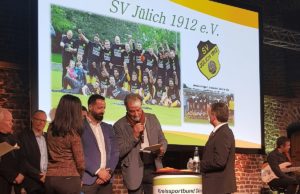 Seit 30 Jahren ist der SV Jülich 1912 für Integration am Ball. Foto: Kreissportbund